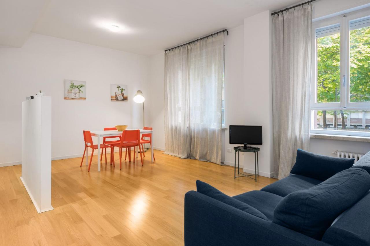 Flats4Rent Delia Lägenhet Verona Exteriör bild